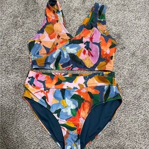 NWT Nani Swimwear Mable Switch Set size-M